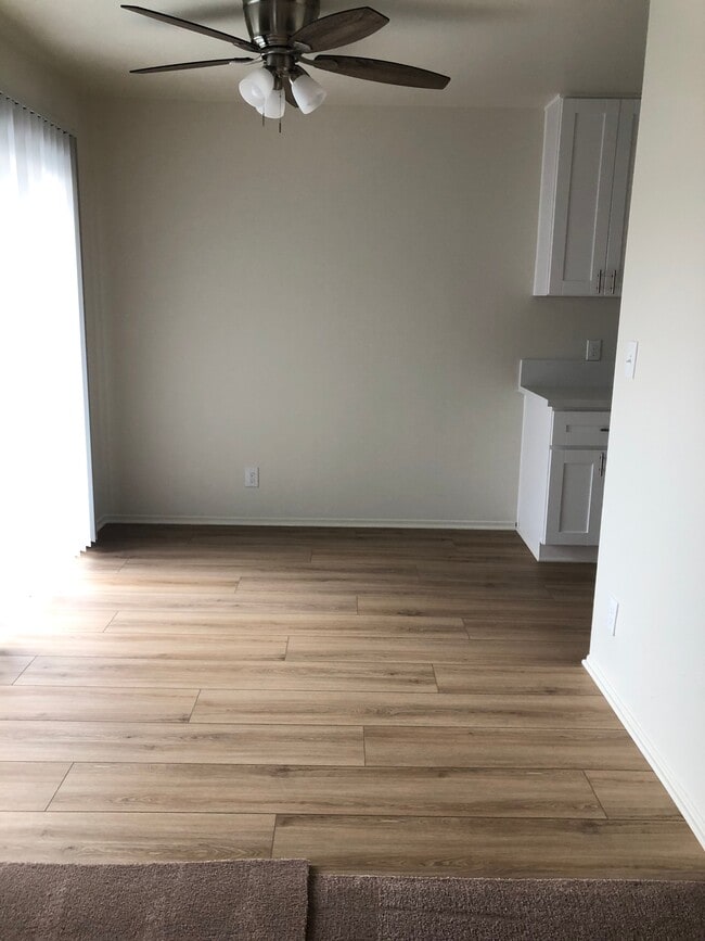 Building Photo - Westbay Eldon Apartments