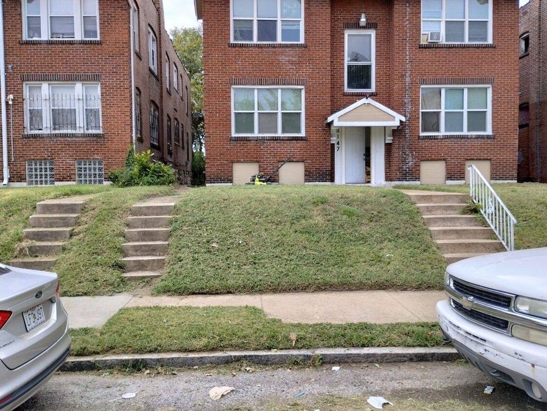 Primary Photo - 5145-5147 Highland NEW