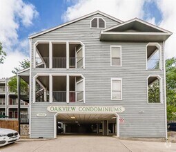 Building Photo - 2901 San Jacinto Blvd
