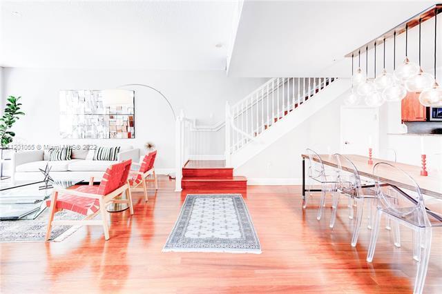 Foto principal - 7632 SW 102nd St