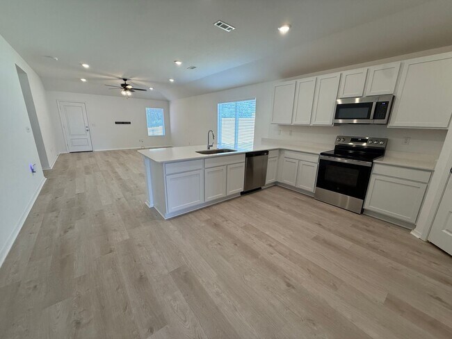 Foto del edificio - 1008 Raven Walk Dr