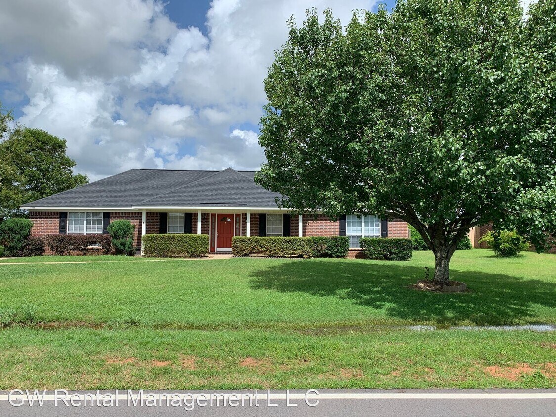 8912 Sherman Rd, Foley, AL 36535 House Rental in Foley, AL
