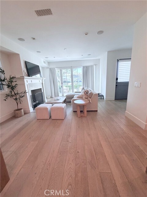 Foto del edificio - 514 Fernleaf Ave