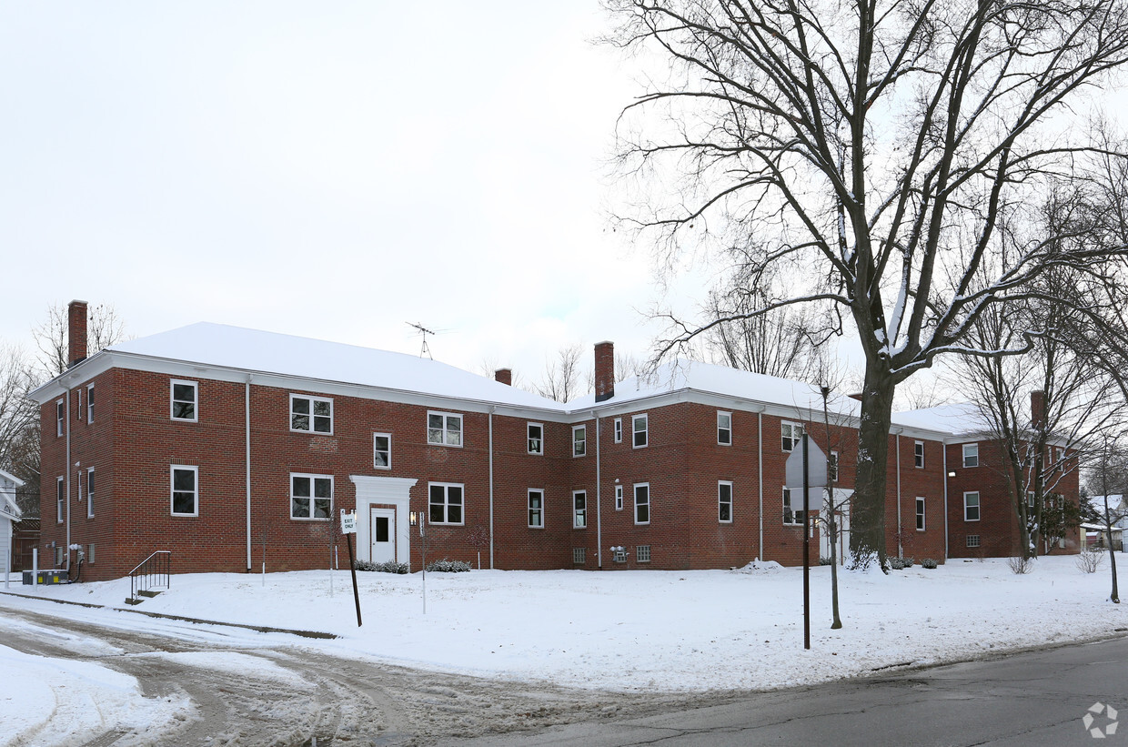 Building Photo - 421-443 S Hawkins Ave