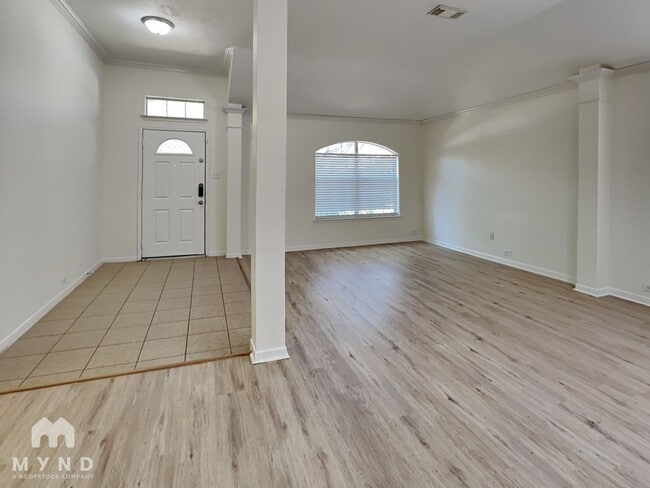 Foto del edificio - 19215 Mustang Pointe Ln