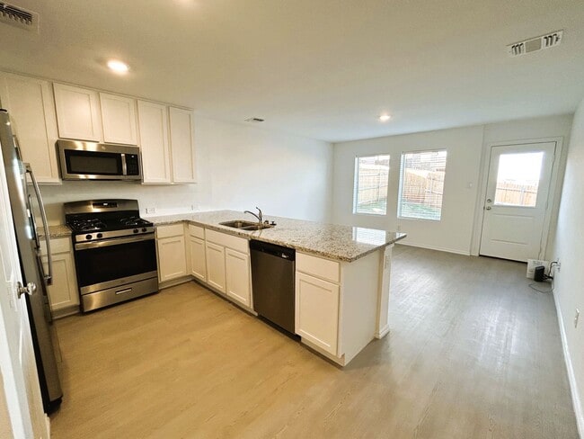 Building Photo - AVAILABLE NOW - $250 Off First Full Month | Brand-New Two-Story Home