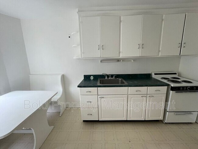 Foto del edificio - 131 N 5th St