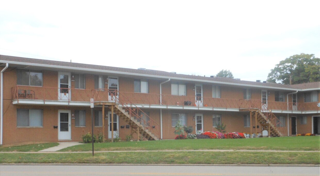 605 St Louis Rd Unit 610, Collinsville, IL 62234 Condo for Rent in