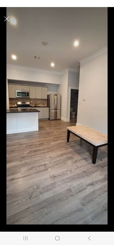 Foto del edificio - 56 Frowein Rd