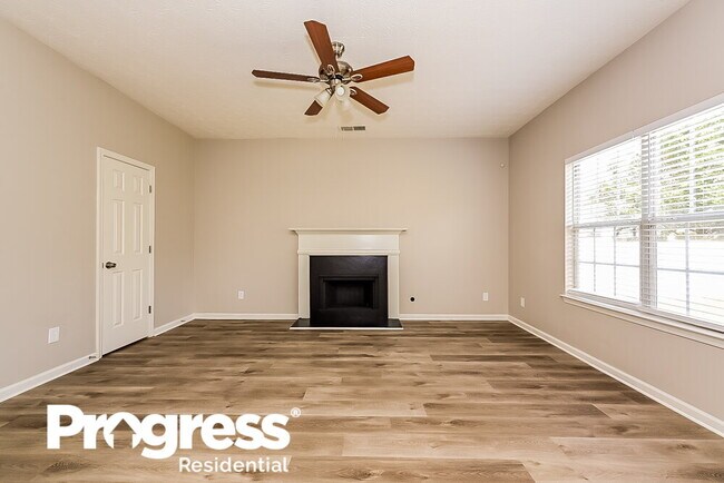 Foto del edificio - 1150 Ivey Ln