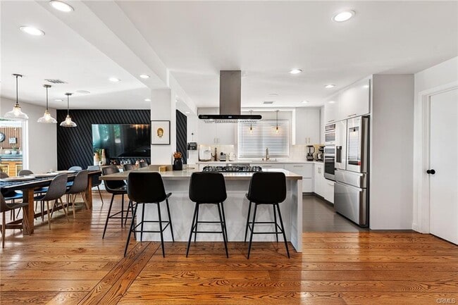 Building Photo - 7454 Sausalito Ave