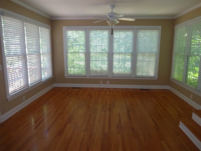 Building Photo - 7030 Blue Fox Ct