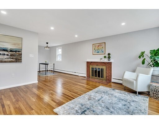 Foto principal - 13 Carson Rd