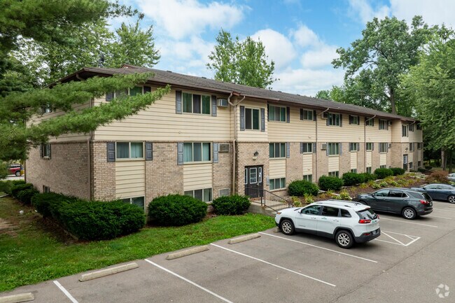 Foto del edificio - Walden Woods Apartments