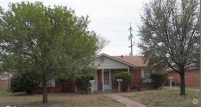 Building Photo - 3309 S 27th St