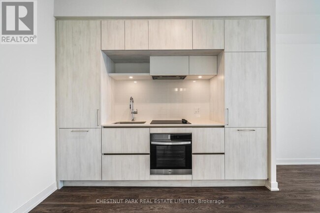 Photo du bâtiment - 2 David Eyer Rd