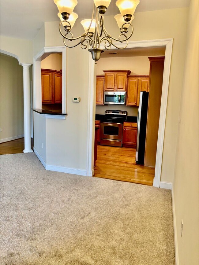 Foto del edificio - 2 bedroom/ 2 bathroom- Bennington on the Park