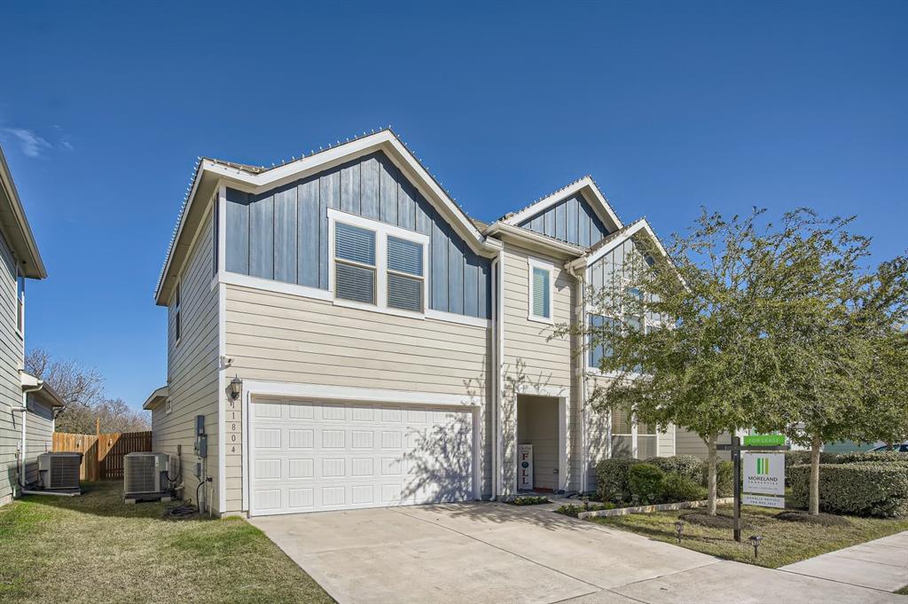 Foto principal - 11804 Saddle Rock Dr