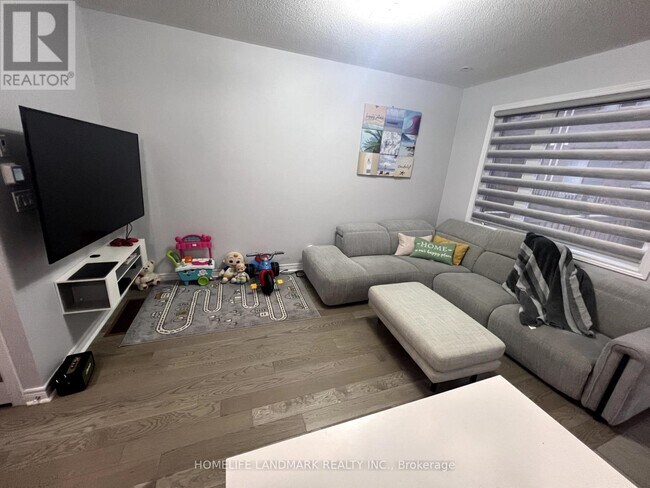 Building Photo - 1158 Drawstring Ln