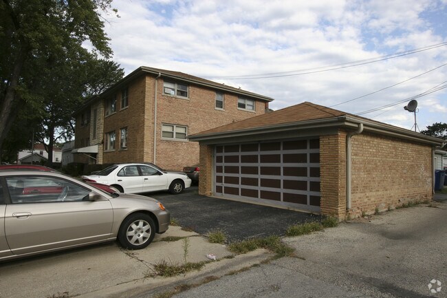Building Photo - 1001 N 20th Ave