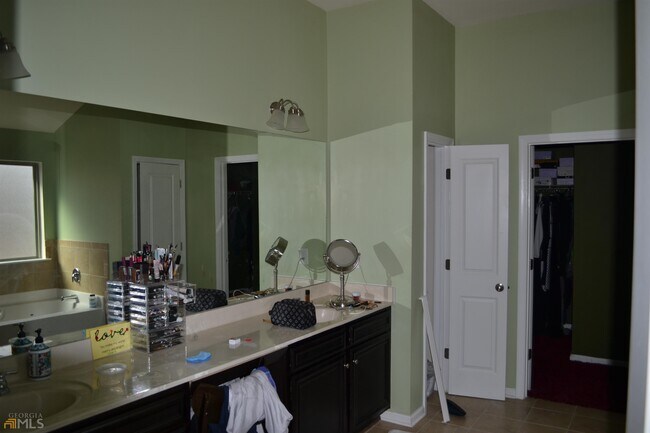 Building Photo - 65 Snapdragon Ln