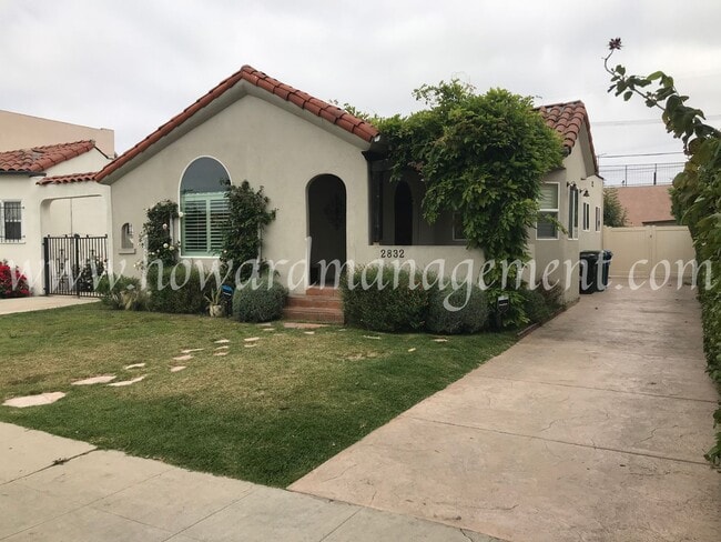Beautifully remodeled Spanish style home with Granny Flat, Washer & Dryer, Large Backyard! - Beautifully remodeled Spanish style home with Granny Flat, Washer & Dryer, Large Backyard!