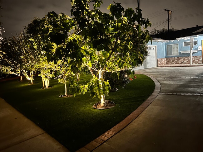 Foto del edificio - 7728 Sausalito Ave