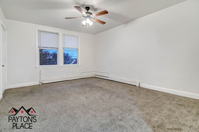 Foto del edificio - 324 34th St SE