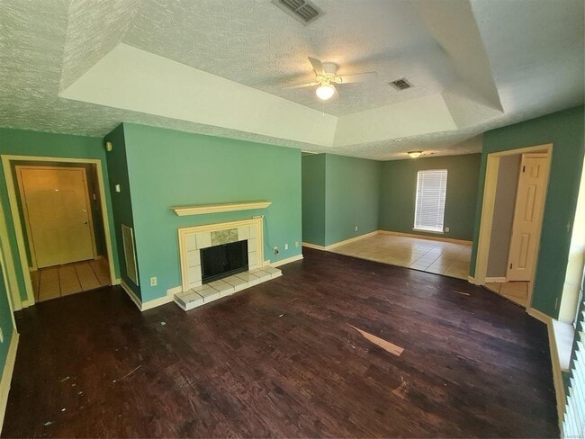 Building Photo - 3661 Horseshoe Cir