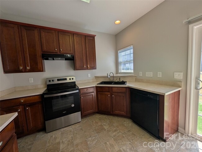 Building Photo - 12304 Stratfield Pl Cir