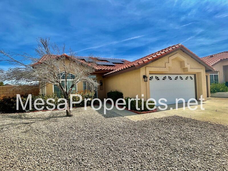 15203 Zircon Dr, Victorville, CA 92394 House for Rent in Victorville