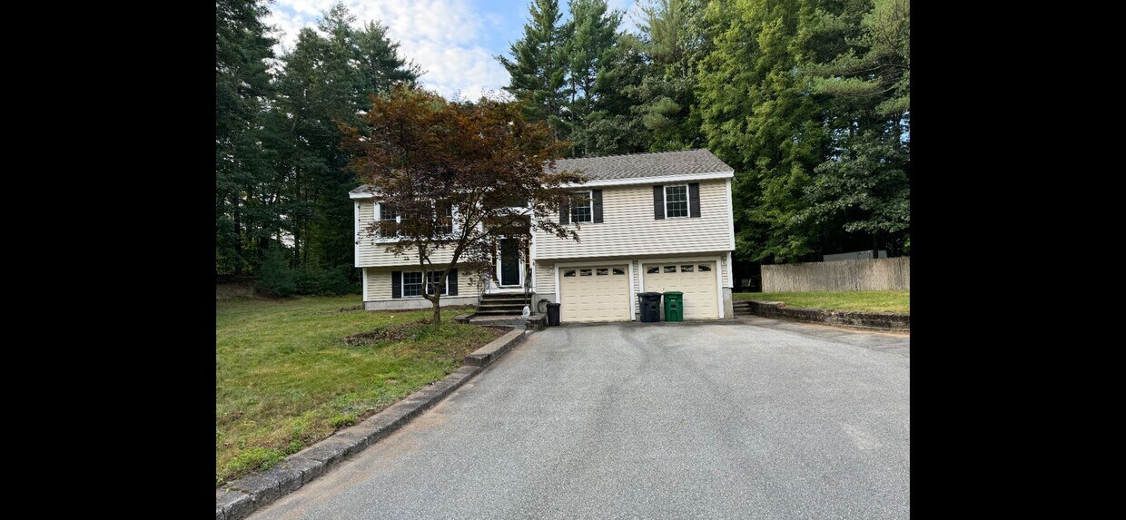 Foto principal - 76 Groton Rd