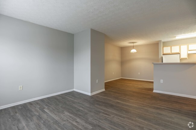 1 Bed/ 1 Bath - 735 Sq Ft. - Keny Boulevard Estates