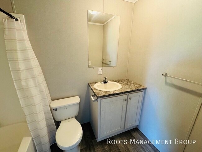 Foto del edificio - 1010 Reservation Rd
