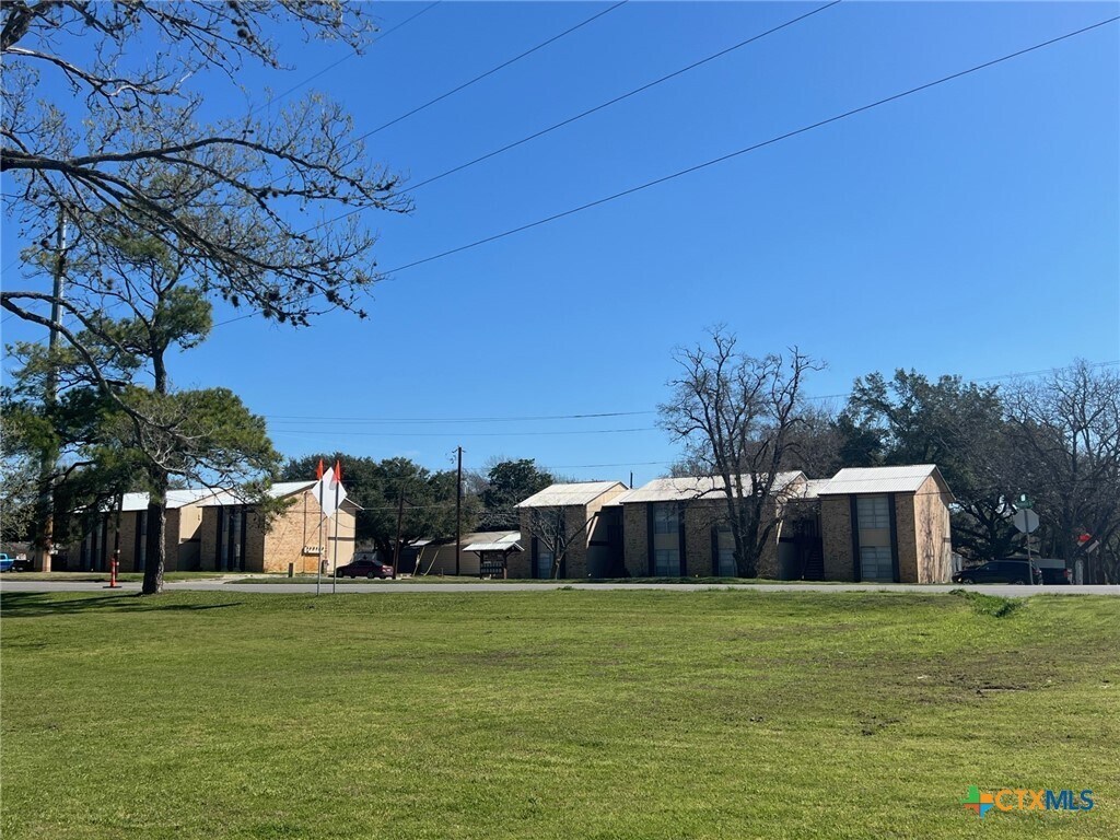Foto del edificio - 903 S Magnolia Ave