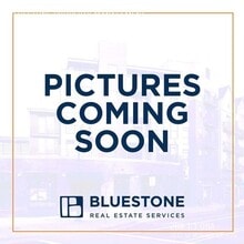 Building Photo - 3533 SE Monroe St