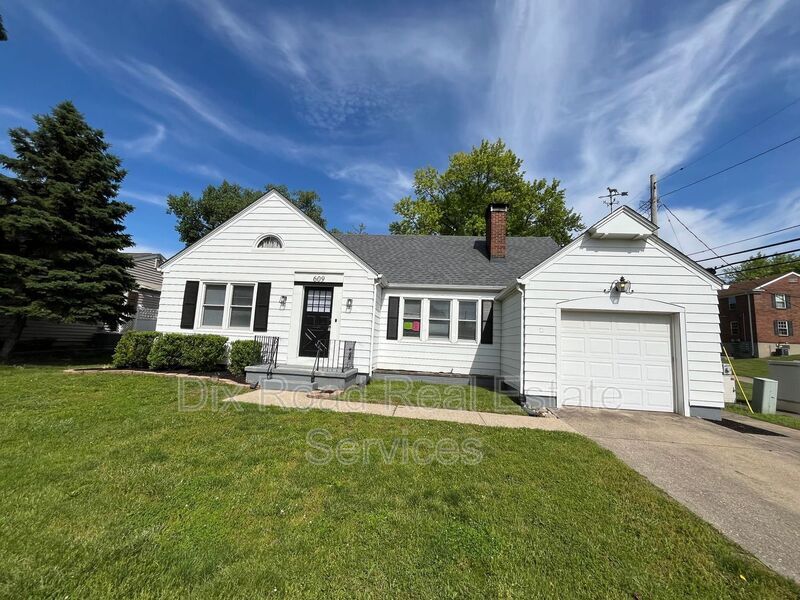 Primary Photo - 609 Gladys Dr