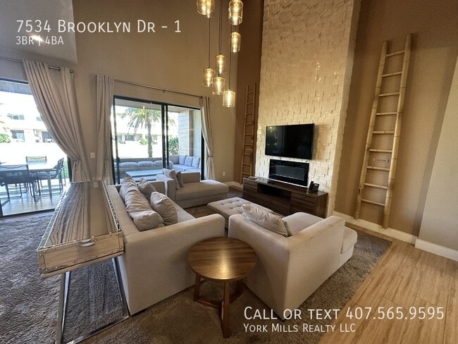 Building Photo - 7534 Brooklyn Dr