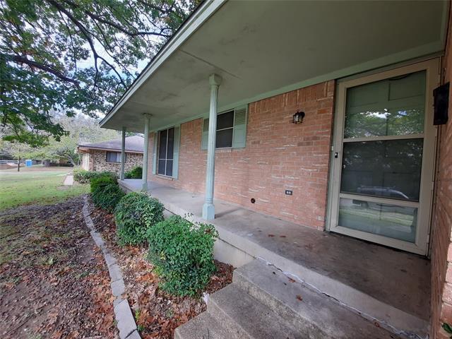 Building Photo - 949 Dogwood Trail
