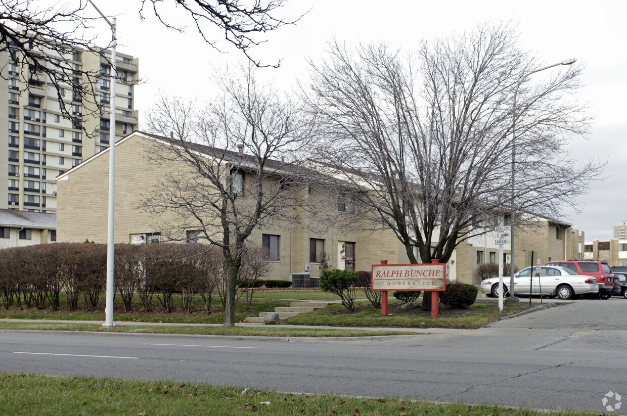 Foto principal - Ralph Bunche Co-Op Apartments