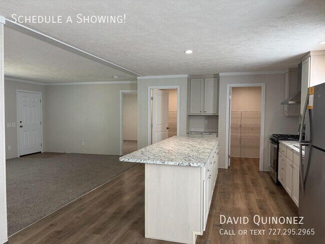 Foto del edificio - 107 Dayflower Cir