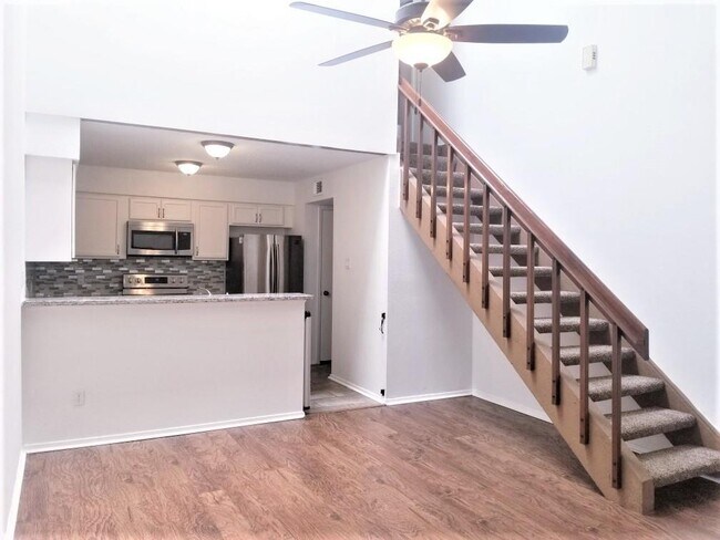 Foto del edificio - 2510 Grants Lake Blvd