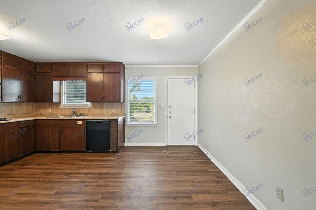 Foto del edificio - 208 Westfork Dr