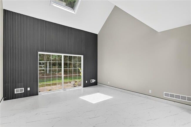 Building Photo - 475 Trammell Dr