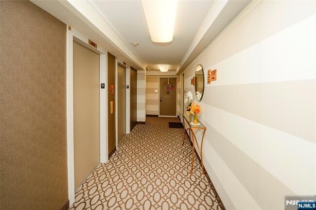 Foto del edificio - 235 Prospect Ave
