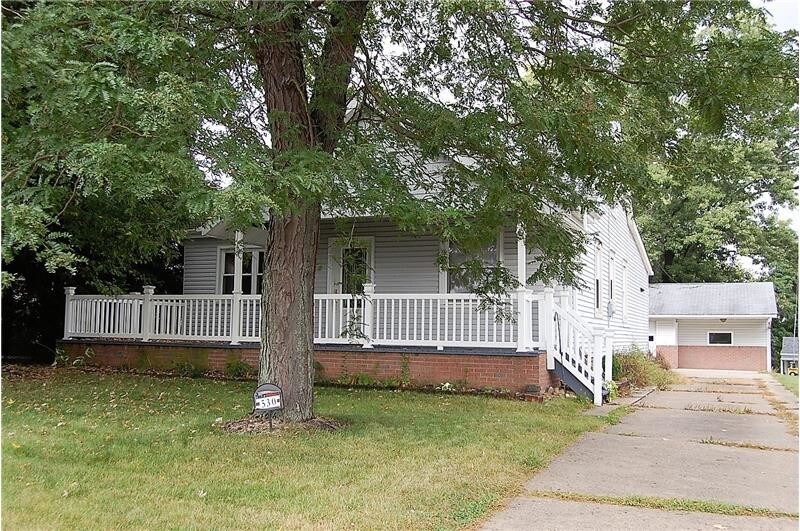 Primary Photo - 530 Canton Rd
