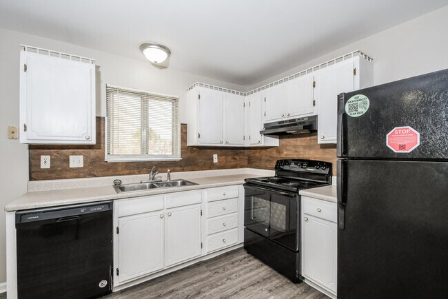 Foto del edificio - Wonderful Three Bedroom in Florissant, MO!