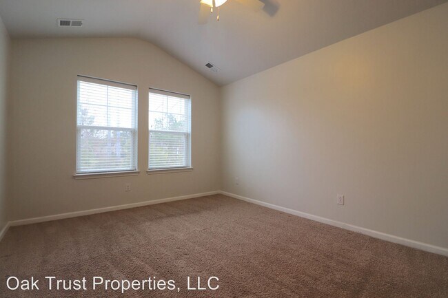 Building Photo - 3 br, 2.5 bath House - 4953 Hay Bale Court