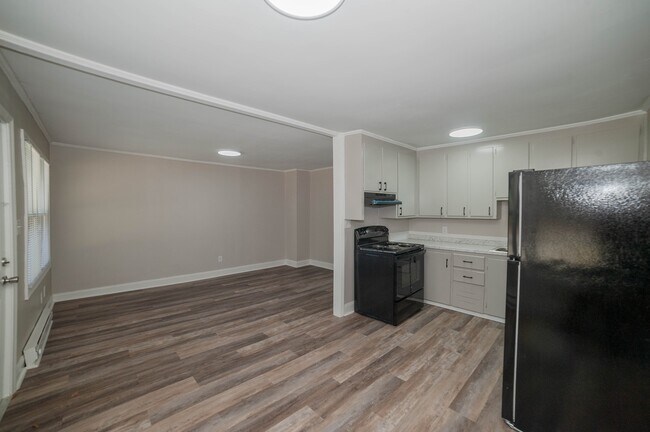 Foto del edificio - 5113 Higgins St