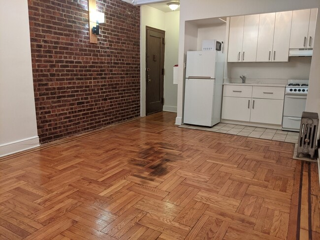 Foto del edificio - 43-33 46th St